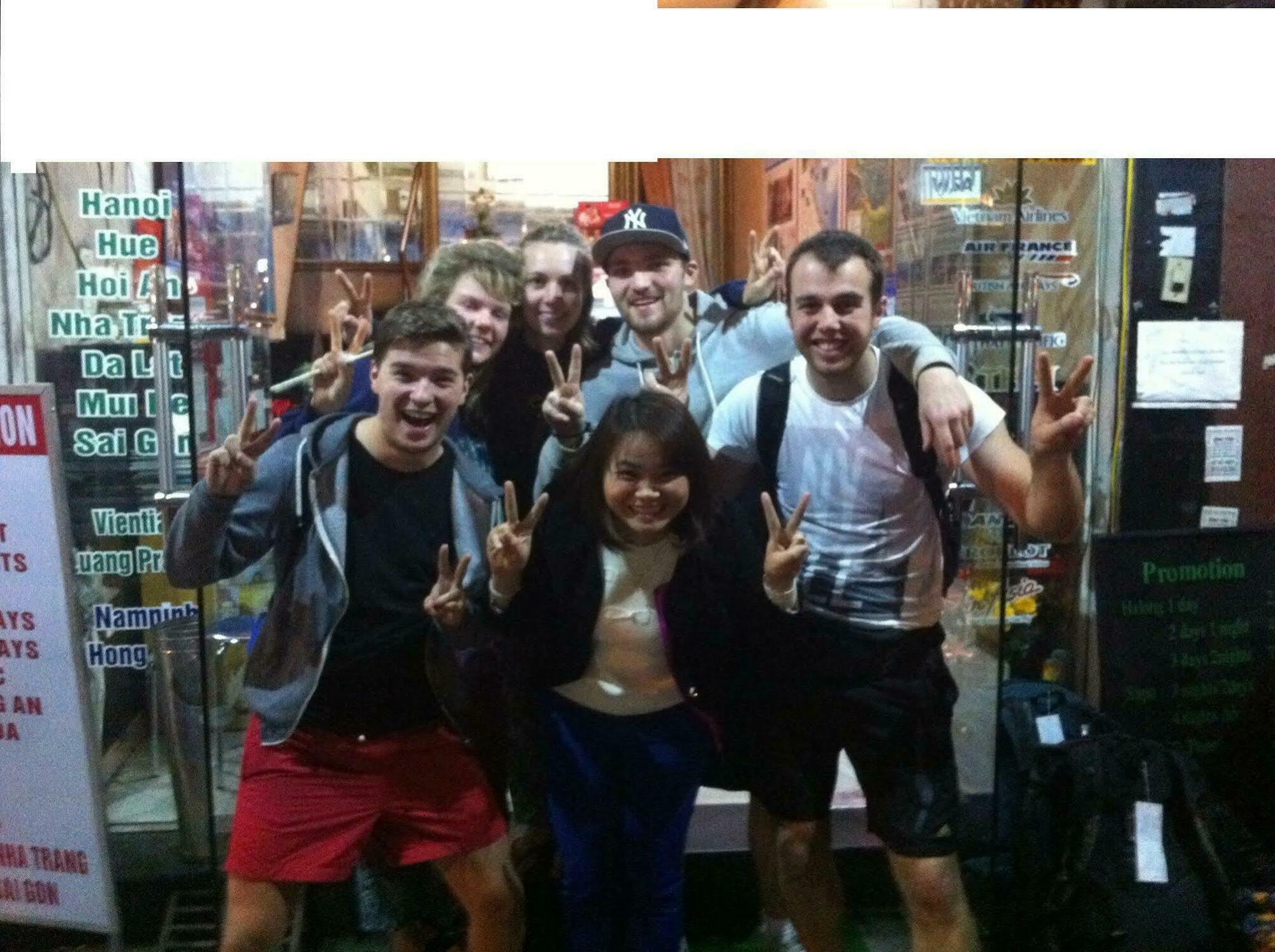 Thuc At 3am Hanoi