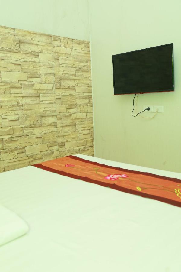Hostel Thuc At 3am *